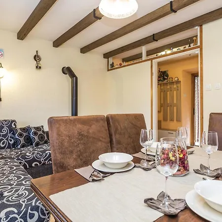 Holiday home Cozy In With Wifi