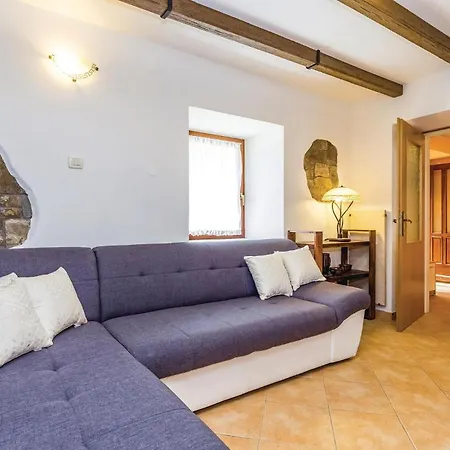 Holiday home Cozy In With Wifi *