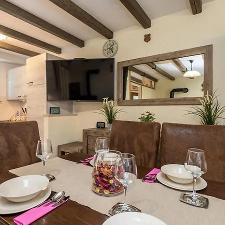 Holiday home Cozy In With Wifi Vele Mune